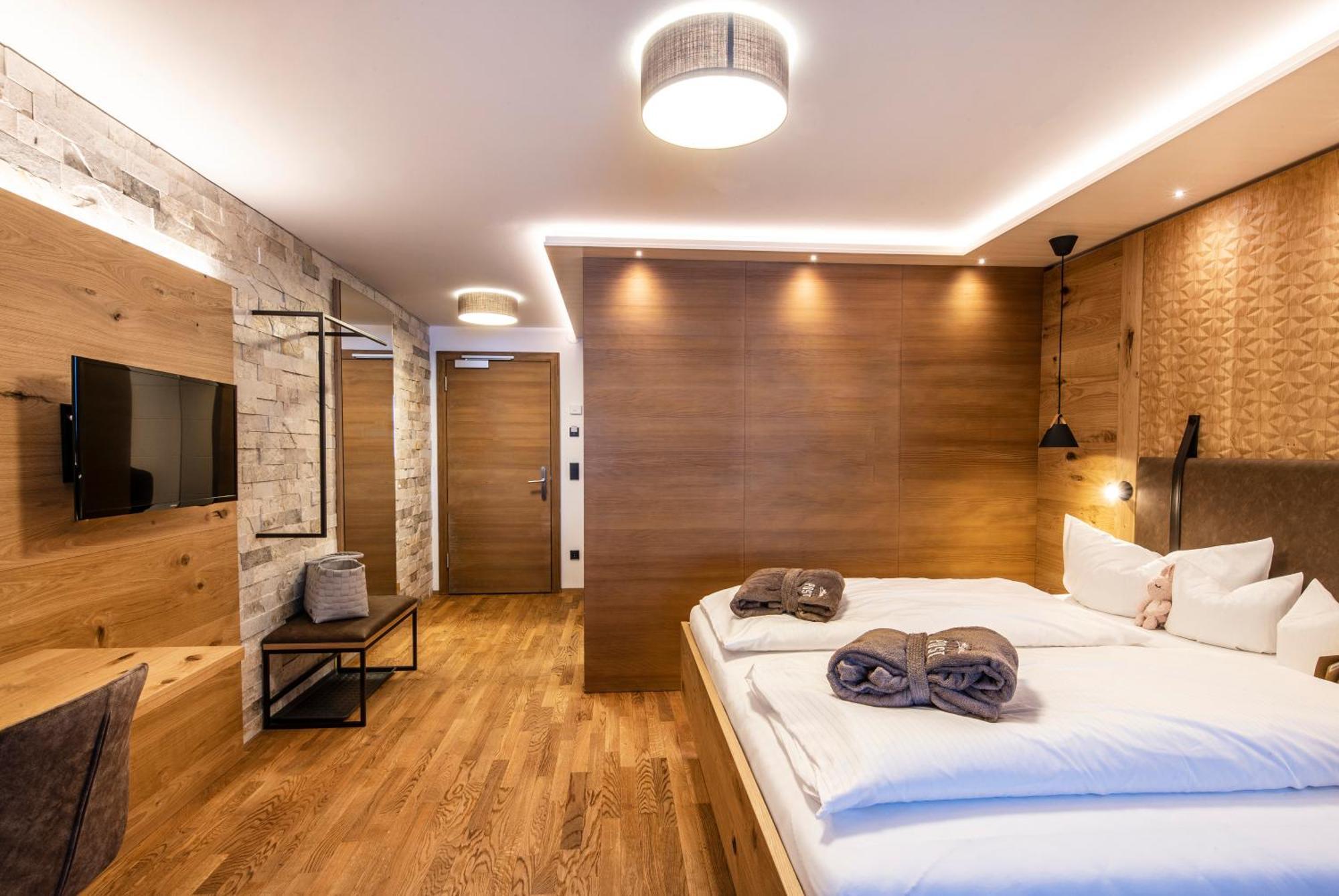 Au (Vorarlberg) Alpen Hotel Post מראה חיצוני תמונה